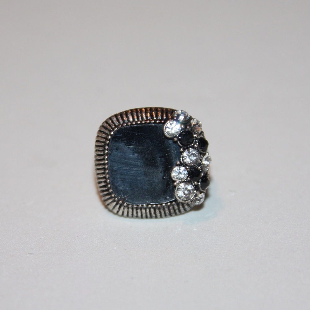 Cocktail rings